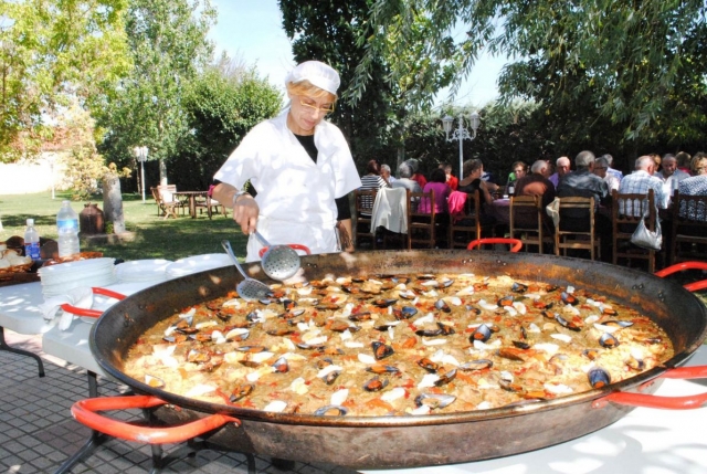 Cocinando la paella
